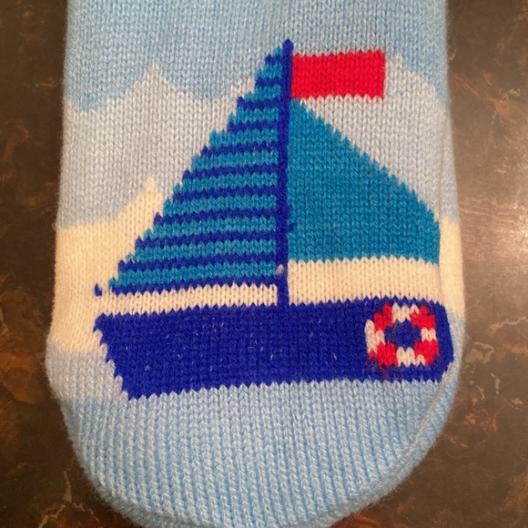 Sherpa Theme Socks Nautical Sail Boats one size fits most Non Slip WARM COZY 🥰 - Picture 8 of 14